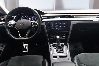 Volkswagen Arteon TSI Elegance DSG