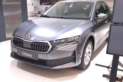 Skoda Octavia Drive Essence 1.5 TSI m-HEV DSG