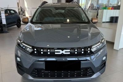 Dacia Jogger Extreme 7-miejsc 1.8 Full Hybrid
