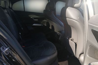 Mercedes Klasa E 300 de PHEV 4-Matic AMG Line