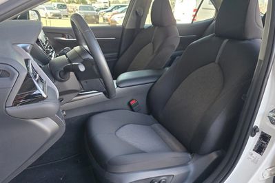 Toyota Camry 2.5 Hybrid Comfort Cvt