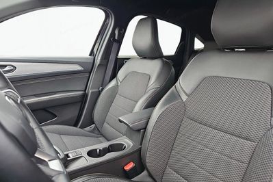 Renault Arkana TCe mHEV Techno EDC