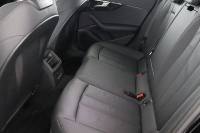 Audi A4 40 TDI mHEV S tronic