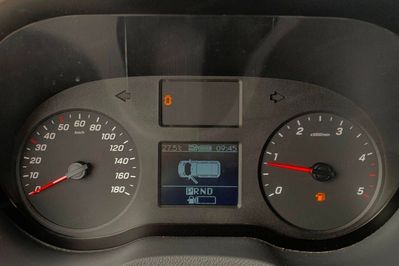 Mercedes Sprinter L2H2 Zabudowa Kurier