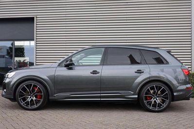 Audi Q7 SQ7 TFSI quattro