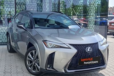Lexus UX 300h F Sport AWD