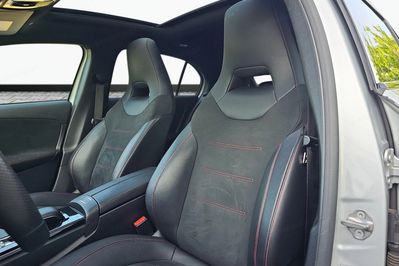 Mercedes Klasa A 220 4-Matic  AMG-Line 7G-DCT