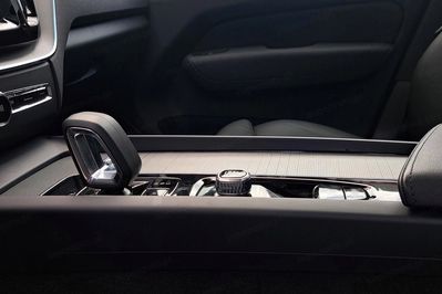 Volvo XC60 B5 B AWD Plus Dark