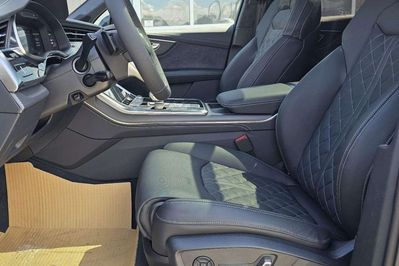 Audi Q7 50 TDI quattro S Line