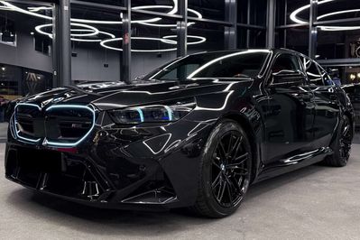 BMW Seria 5 M5
