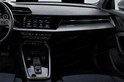 Audi A3 35 TFSI mHEV S tronic