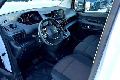 Peugeot Partner Van L2H1 AT