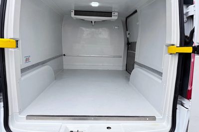 Ford Transit Custom L1H1 Chłodnia do 0°