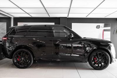 Land Rover Range Rover Sport D300 Dynamic SE