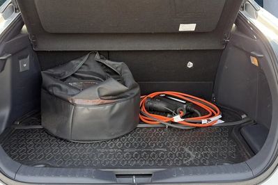 Toyota C-HR 2.0 Phev Dynamic Force Executive