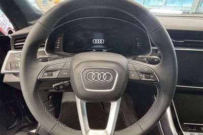 Audi Q8 55 TFSI e quattro
