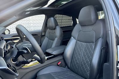 Audi A8 50 TDI quattro