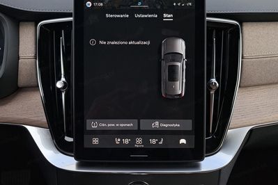 Volvo XC90 T8 AWD Plug-In Hybrid Ultra Dark 7os aut