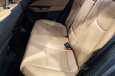 Lexus NX 350h Prestige 2WD