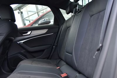 Audi A6 55 TFSI e quattro S Line