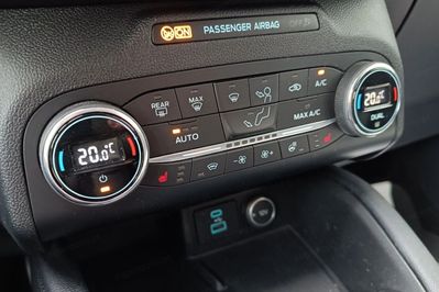 Ford Kuga 2.0 EcoBlue mHEV FWD Titanium