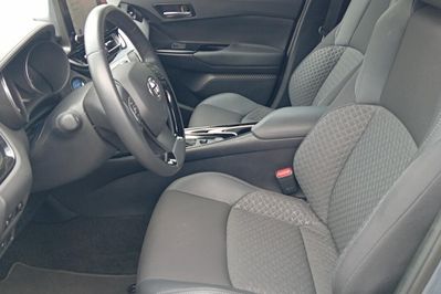 Toyota C-HR 1.8 Hybrid Style