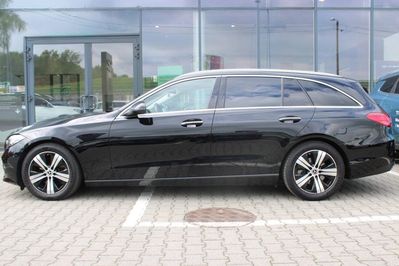 Mercedes Klasa C 220 d mHEV 4-Matic Avantgarde