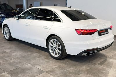 Audi A4 35 TFSI mHEV S tronic
