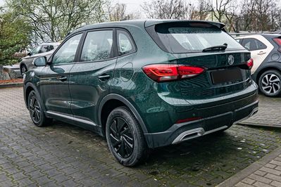 MG ZS 1.5 HEV+ Standard aut