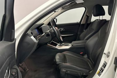BMW Seria 3 Touring 320e Sport Line