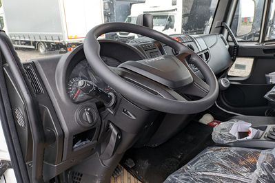 Iveco Eurocargo ML 75E19/P + Winda
