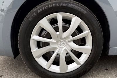 Opel Corsa Edition 1.2 Turbo