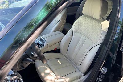 BMW X7 M60I Xdrive Mhev Sport