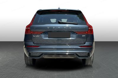 Volvo XC60 B4 B Plus Dark