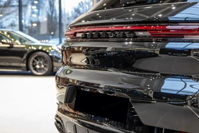 Porsche Cayenne Black Edition