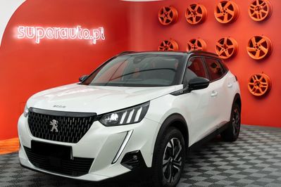 Peugeot 2008 GT 1.2 PureTech EAT8