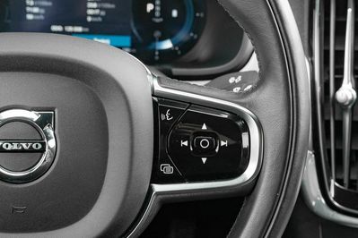 Volvo S90 D5 AWD Momentum