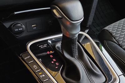 Kia Ceed 1.5 T-GDI Business Line DCT