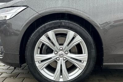 Volvo V90 B4 D Momentum Pro
