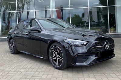 Mercedes C Klasa 220 d 4-Matic AMG