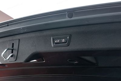 BMW Seria 5 520d xDrive Sport Line
