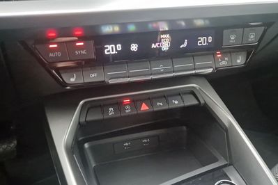 Audi A3 35 TFSI mHEV S tronic