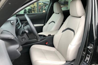 Lexus UX 250h F Sport Design 2WD