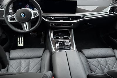 BMW X5 M60i xDrive