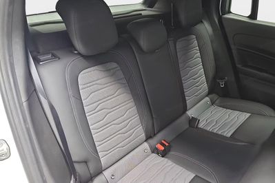 Jeep Avenger Overland 4xe 1.2 T3 mHEV eDCT6