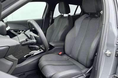 Peugeot 2008 GT e-DCS 1.2 mHEV