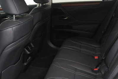 Lexus ES 300h Prestige