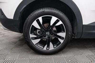 Opel Grandland X 1.2 T Elite S&S aut