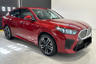 BMW iX2 eDrive20 M Sport