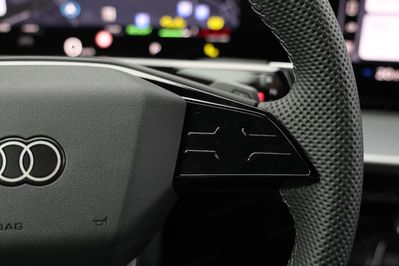 Audi Q3 e-Hybrid S line